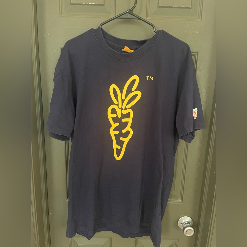 Carrots Navy T-Shirt with Yellow Carrot Graphic Size XL